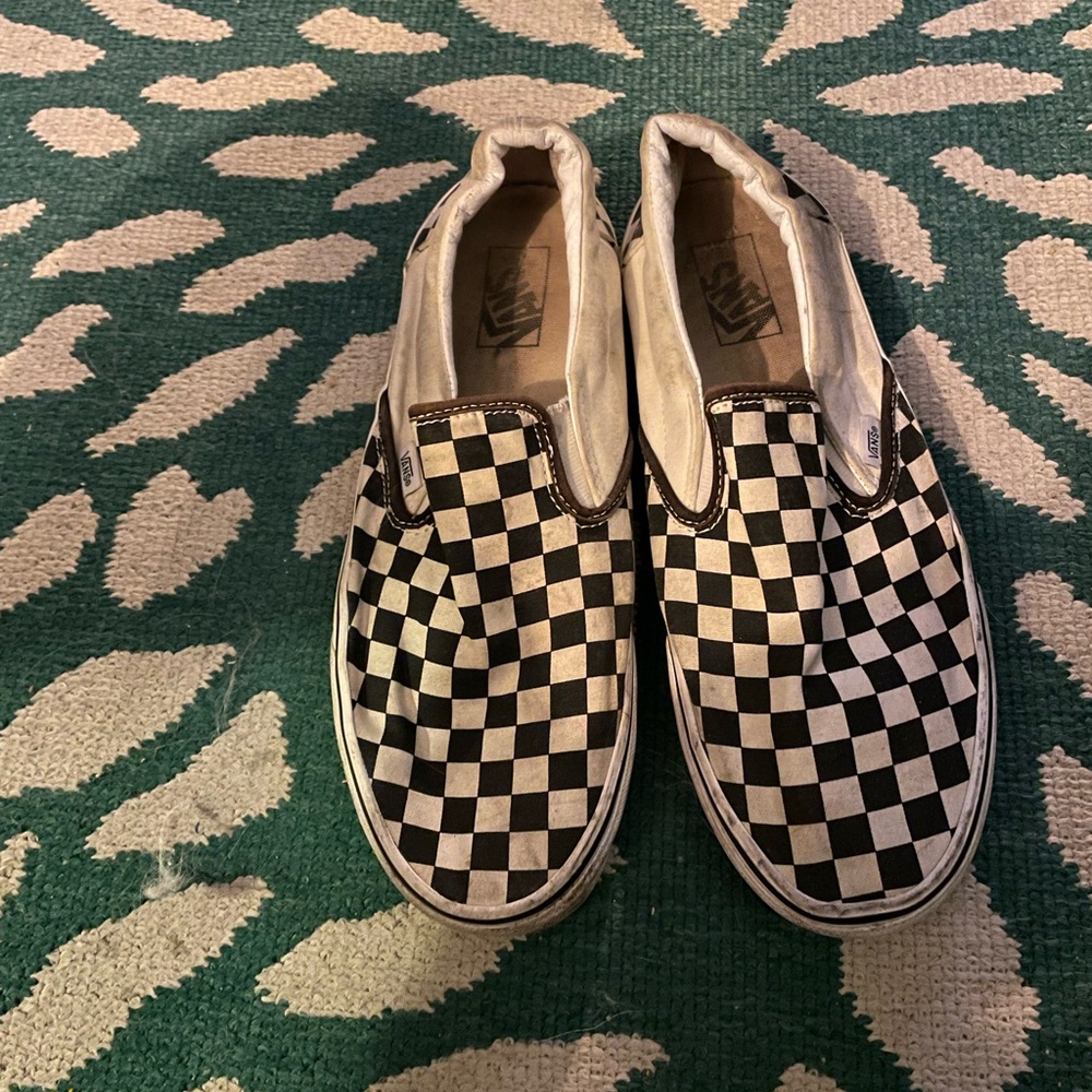 Vans slip on checkered